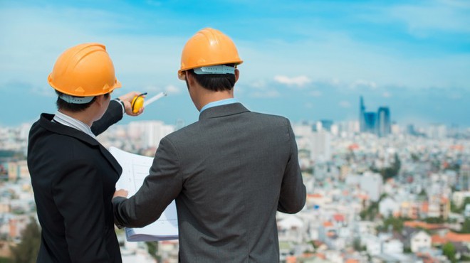 Ingenieurs / Engineers / Инжинери