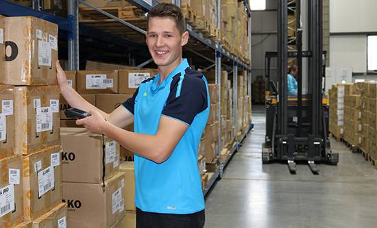Magazijn medewerkers / Warehouse employees / Складови служители